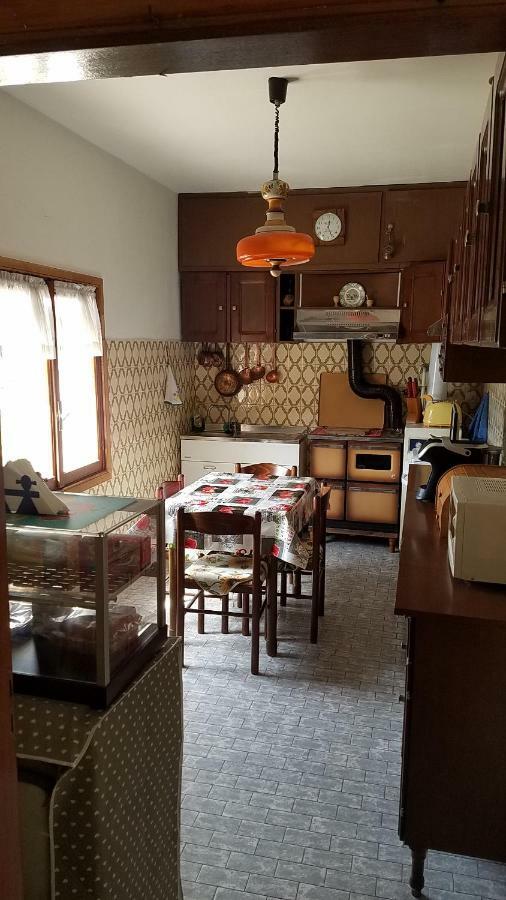 Casa Vacanze Da Oscar Villa Triora Bagian luar foto